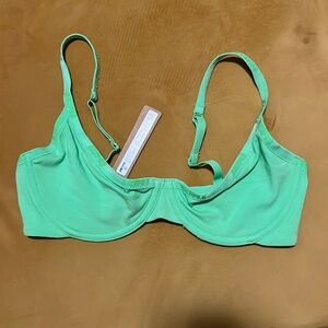 Brand new Skims Demi underwire bra